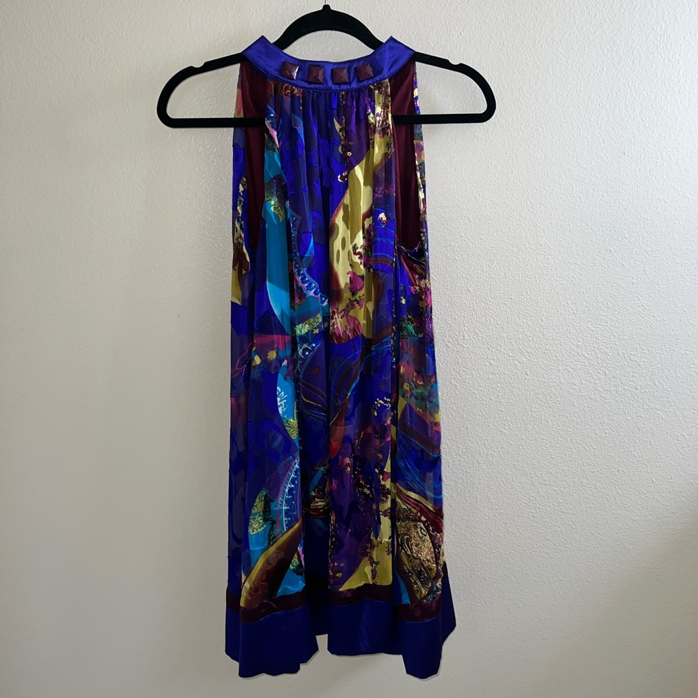 Dress - Picture 8 of 8